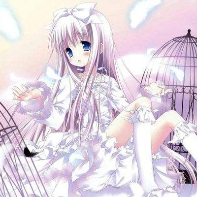 《丧尸围城4》弗兰克变身生化3吉尔 抹胸短裙贼性感